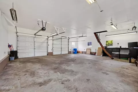 Exterior - 203 Pleasant St, Edon, OH 43518 photo 12 of 12