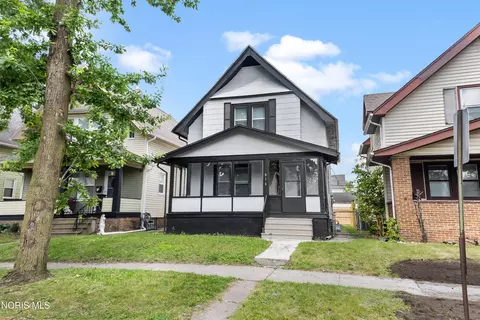 816 Geneva Ave, Toledo, OH 43609