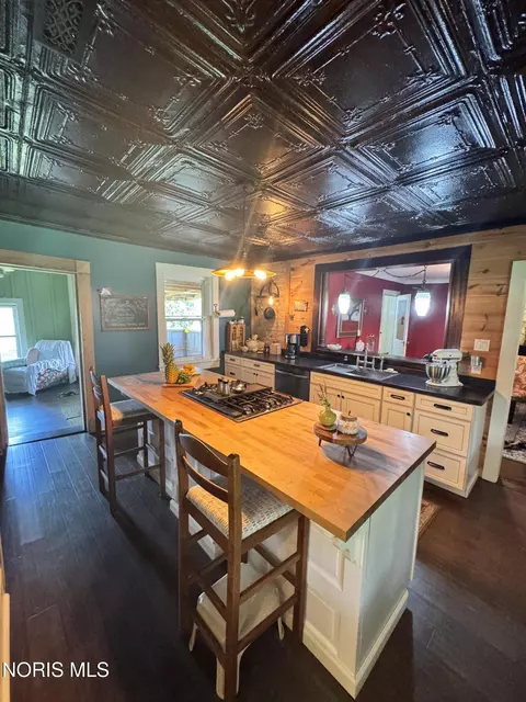 9225 Custar Rd, Custar, OH 43511 photo 7