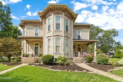 312 Monroe St, Fremont, OH 43420