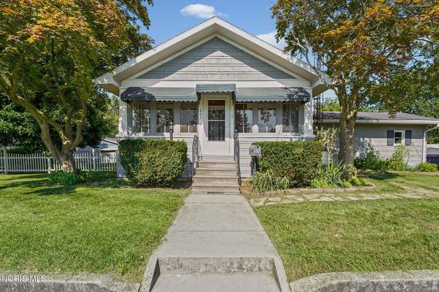 207 Rhodes Ave, North Baltimore, OH 45872