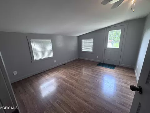 715 N Johnson St, Ada, OH 45810 photo 10