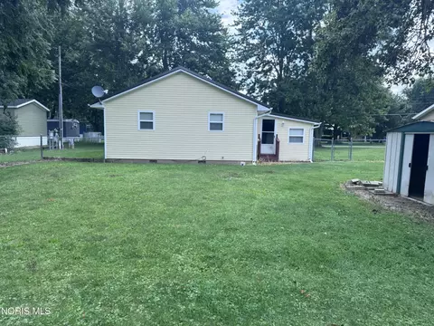 715 N Johnson St, Ada, OH 45810 photo 11