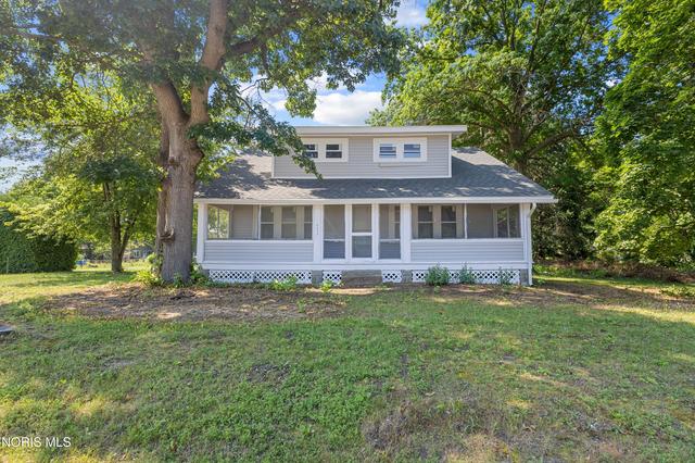 6237 Dorr St, Toledo, OH 43615