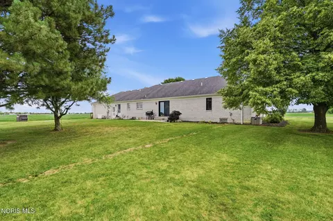 Exterior - 19700 Needles Rd, Custar, OH 43511 photo 4 of 5