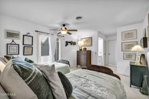 Bedroom - 3931 Hilltop Dr, Huron, OH 44839 photo 1 of 7