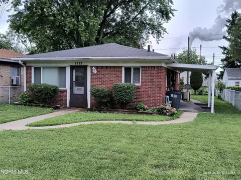 1922 Price St, Toledo, OH 43605