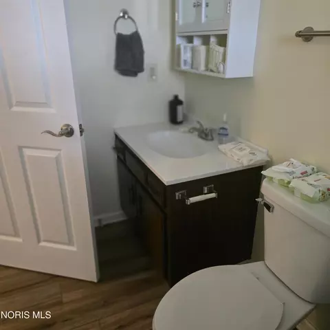 Bath - 1029 N Emerald Rd, Paulding, OH 45879 photo 1 of 2