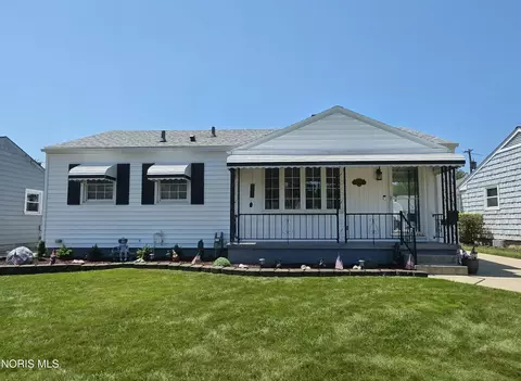5305 Fern Dr, Toledo, OH 43613