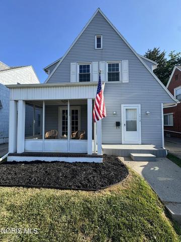 1472 Craigwood Rd, Toledo, OH 43612