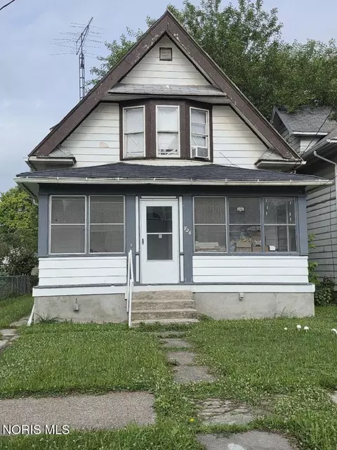 926 Butler St, Toledo, OH 43605