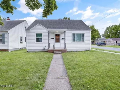 921 Eleanor Ave, Toledo, OH 43612