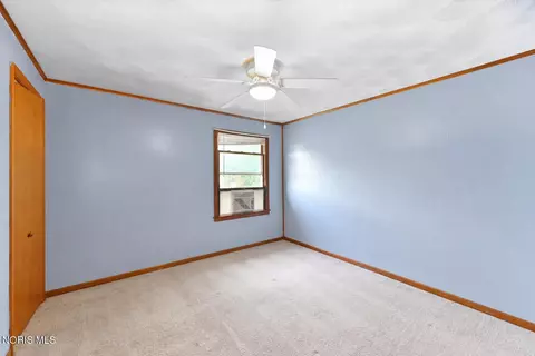 Bedroom - 11176 County Road 6-75, Montpelier, OH 43543 photo 5 of 11