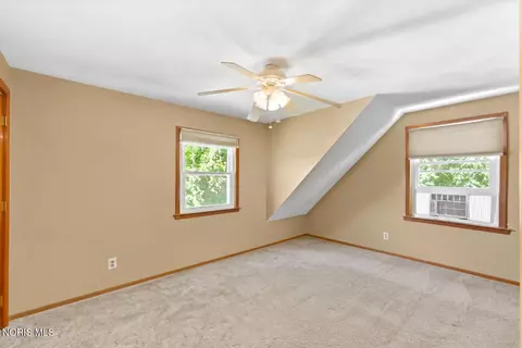 Bedroom - 11176 County Road 6-75, Montpelier, OH 43543 photo 7 of 11
