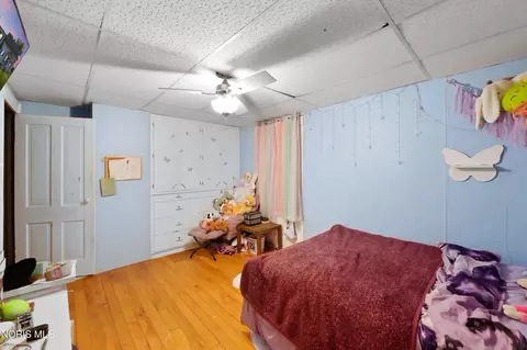 Bedroom - 11176 County Road 6-75, Montpelier, OH 43543 photo 6 of 10