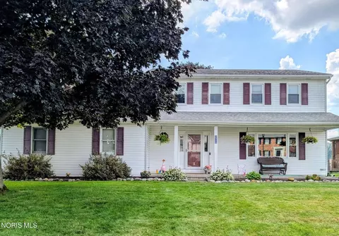 2342 Mill Race Ct, Holland, OH 43528