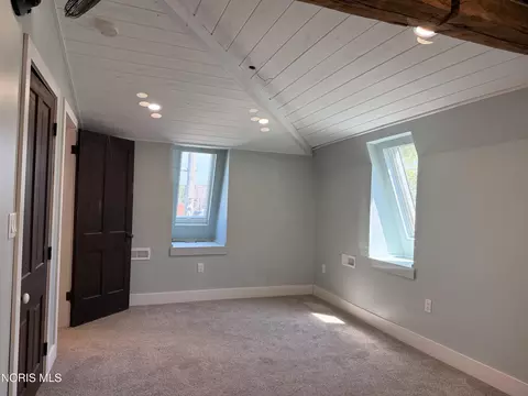 Bedroom - 314 E 316 E Hardin St, Findlay, OH 45840 photo 1 of 7