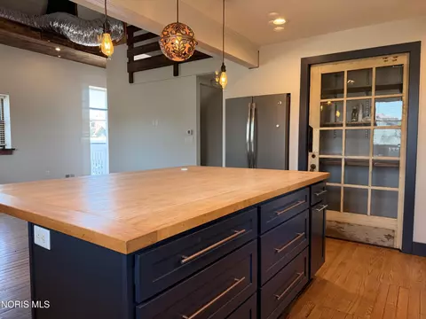 Kitchen - 314 E 316 E Hardin St, Findlay, OH 45840 photo 5 of 7