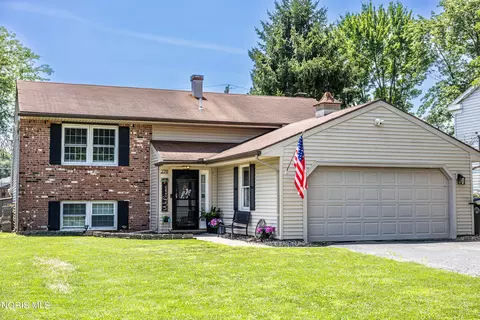 278 Queensland Blvd, Perrysburg, OH 43551