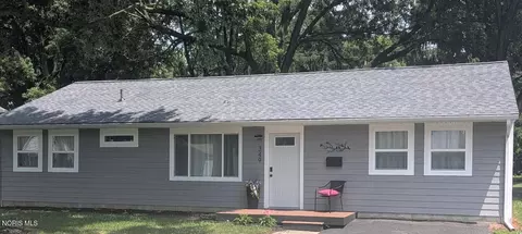 Exterior - 349 Summit St, Upper Sandusky, OH 43351 photo 2 of 3