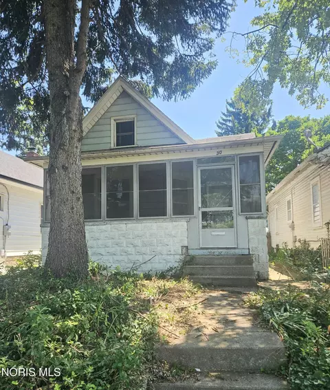 30 Allison Ave, Toledo, OH 43605