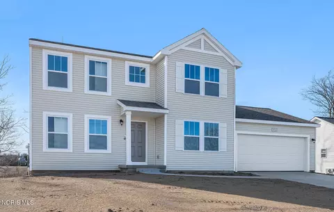 1506 Lee Ann Ave, Defiance, OH 43512