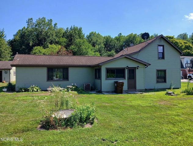 1273 County Road U, Liberty Center, OH 43532