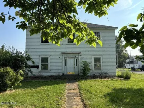 217 Elm St, Deshler, OH 43516 photo 1