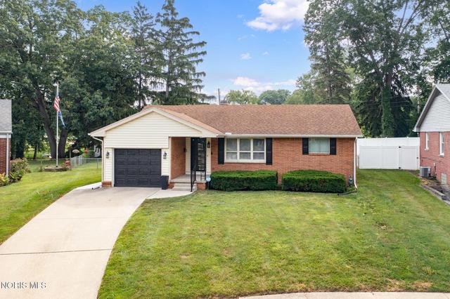 5946 E Heights Dr, Toledo, OH 43613