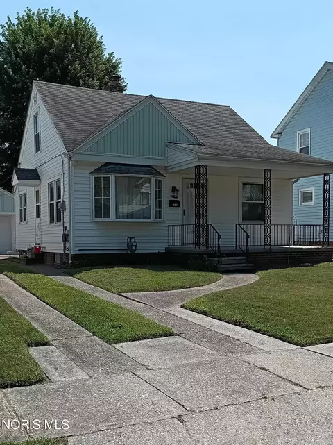 2815 Nash Rd, Toledo, OH 43613