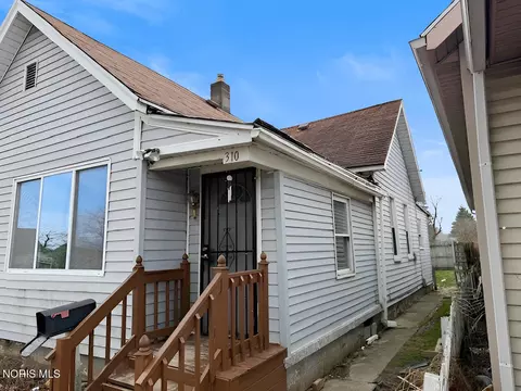 310 Bronson Ave, Toledo, OH 43608