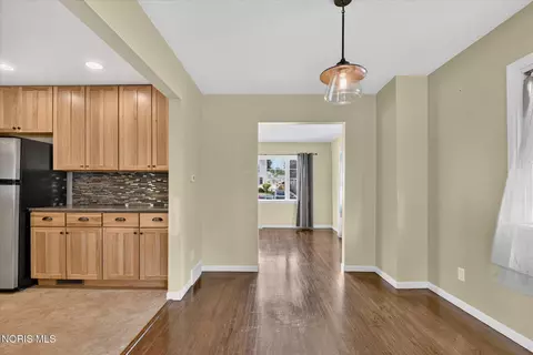 Other - 2811 Castleton Ave, Toledo, OH 43613 photo 3 of 11