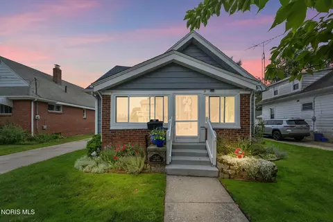 1343 Laurel Ave, Toledo, OH 43614