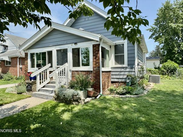 1343 Laurel Ave, Toledo, OH 43614