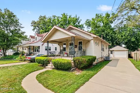 2544 Pershing Dr, Toledo, OH 43613