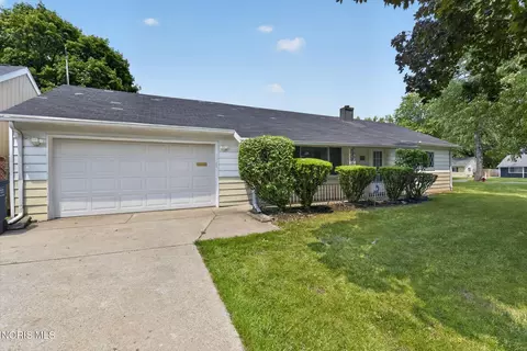 103 Independence Rd, Toledo, OH 43607 photo 2