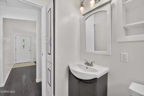 103 Independence Rd, Toledo, OH 43607 photo 26