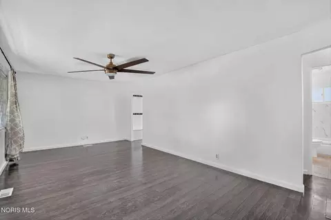103 Independence Rd, Toledo, OH 43607 photo 11