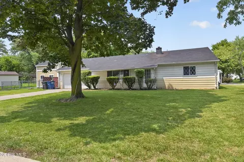 103 Independence Rd, Toledo, OH 43607 photo 3