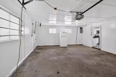 103 Independence Rd, Toledo, OH 43607 photo 33