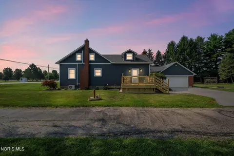 5300 Weckerly Rd, Monclova, OH 43542