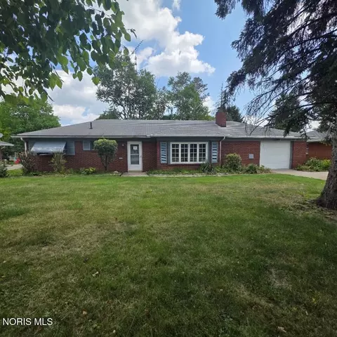 3149 Radford Dr, Toledo, OH 43614