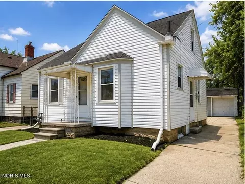2055 Balkan Pl, Toledo, OH 43613