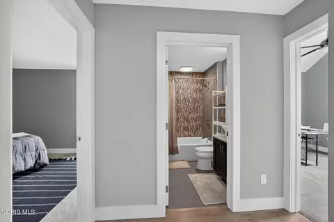 Entry Way - 5757 Waterville-monclova Rd, Waterville, OH 43566 photo 5 of 5
