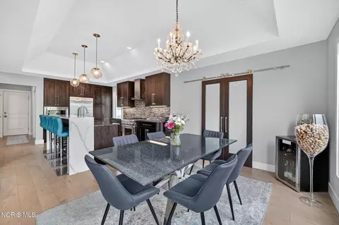 Dining - 5757 Waterville-monclova Rd, Waterville, OH 43566 photo 3 of 3
