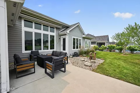 Exterior - 5757 Waterville-monclova Rd, Waterville, OH 43566 photo 6 of 12