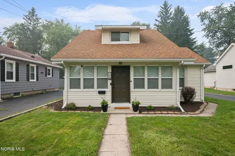 103 Silver Maple Dr, Perrysburg, OH 43551