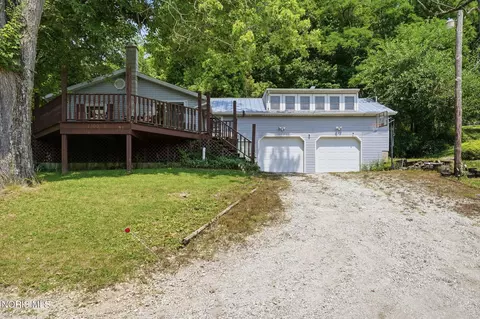 1300 County Rd 6, Tiffin, OH 44883