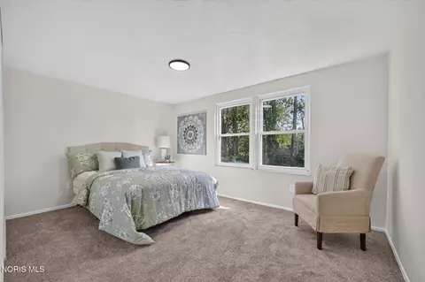 Bedroom - 3825 Whitegate Dr, Toledo, OH 43607 photo 1 of 4