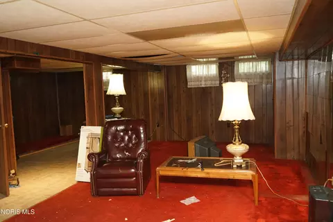 Living - 814 Cuthbert Rd, Toledo, OH 43607 photo 3 of 3